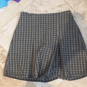 Brandy Melville skirt